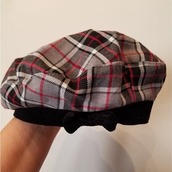 The Children's Place Velvet Plaid Dress & Hat - Picture 3 of 15